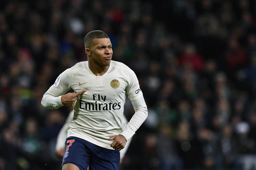 分众传媒：拟支付现金5.06亿元购买新潮传媒9.98%股权